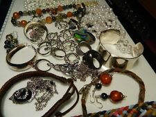 Lot anciens bijoux d'occasion  Villers-Saint-Paul