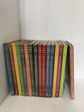 De colección The Golden Book Encyclopedia - 1960 - 1961 volúmenes 1 - 16 - conjunto completo segunda mano  Embacar hacia Argentina