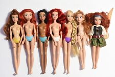 Usado, Lote de 7 Muñecas de Moda Princesa Tienda Disney Mérida Ariel Anna Jasmine Bella Rapun segunda mano  Embacar hacia Argentina