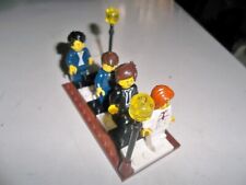 THE BEATLES ABBEY ROAD LEGO BUILDING BLOCKS MINITURE FIGURES CROSSING ROAD. FAB! comprar usado  Enviando para Brazil