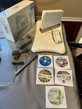 Sistema de consola Nintendo Wii blanco en caja con cables 5 juegos segunda mano  Embacar hacia Argentina