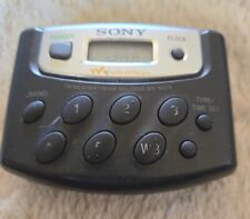 Rádio portátil Sony Walkman compacto sintonia digital AM/FM clima SRF-M37V comprar usado  Enviando para Brazil