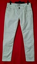 CIPO & BAXX Damskie spodnie dżinsowe rozm. 32/32 , białe z szarym szwem  na sprzedaż  PL