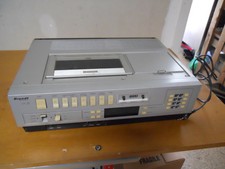 adaptateur cassette 8mm adaptateur cassette d'occasion adaptateur cassette 8mm adaptateur cassette d'occasion Lagnieu