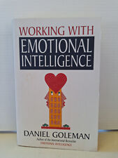Trabalhando com inteligência emocional por Daniel Goleman PB comprar usado  Enviando para Brazil