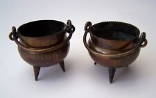 PAIR OF MINIATURE VINTAGE BRASS WITCHES CAULDRONS OR SPELL POTS for sale  Shipping to South Africa