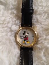 Reloj Disney Seiko Mickey Mouse Vintage Tono Dorado Fecha Correa Cuero 294977 segunda mano  Embacar hacia Argentina