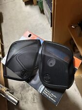 Parrillas para altavoces alforja OEM Harley Davidson CVO Touring Models 14-23 segunda mano  Embacar hacia Argentina