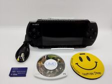 Używany, Pianino czarny system Sony PSP 3000 z ładowarką [bez regionu] Playstation na sprzedaż  Wysyłka do Poland