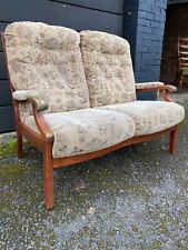 Two seater settee for sale  HIGH WYCOMBE
