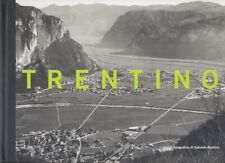 Trentino viaggio fotografico usato  Italia