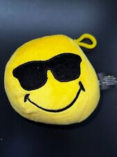 Peluche ronde smiley d'occasion  Puy-Guillaume