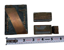 (4) Bloco de madeira metal impressão placas de imprensa roupas Yale chaves anúncios antigos vintage comprar usado  Enviando para Brazil