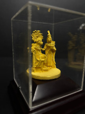 Linda caixa de vidro com base de madeira e rei Tutancâmon com sua rainha dentro, usado comprar usado  Enviando para Brazil