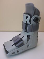 Aircast AirSelect Short Walking Boot, Medium, used for sale  Shipping to South Africa