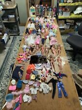 Usado, Lote enorme de bonecas e roupas Barbie vintage! comprar usado  Enviando para Brazil