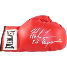 Luva de boxe vermelha direita assinada por Mike Tyson Kid Dynamite comprar usado  Enviando para Brazil