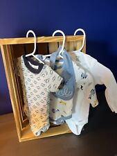 Unisex baby clothes for sale  Dundalk