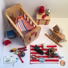 Casa de muñecas en miniatura de roble resistente guardería, escala 1:12 cuna mecedora caballo juguetes para bebés segunda mano  Embacar hacia Argentina