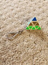 Llavero vintage cubo de Rubik juguete rompecabezas triángulo pirámide de Pyraminx  segunda mano  Embacar hacia Argentina