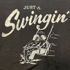 Camiseta Swingers Vintage Anos 80 Tamanho Grande Just A Swingin’ Sex Parody Comedy Anos 70 comprar usado  Enviando para Brazil