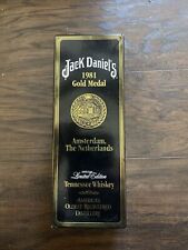 Jack Daniels 1981 Medalla de Oro Botella, Caja y Etiqueta para el Cuello, usado segunda mano  Embacar hacia Argentina