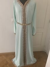 Superbe caftan takchita d'occasion  Livry-Gargan