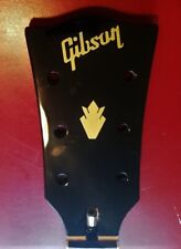 Usado, 2 logotipos de cabeçote de guitarra Gibson e 1 coroa, decalque de vinil cortado, tamanho OEM SG EUA comprar usado  Enviando para Brazil