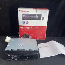 Usado, Receptor de CD Pioneer DEH-1300MP no painel AM/FM preto levemente usado funcionando com caixa comprar usado  Enviando para Brazil