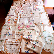 vintage table cloth set for sale  Janesville