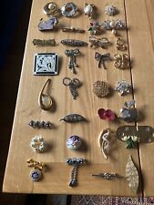 Job lot brooches for sale  PAISLEY