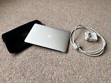 Immaculate apple macbook for sale  BOURNEMOUTH