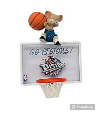 Antigo 1998 Detroit Pistons NBA Basketball Hallmark Keepsake Ornamento Argola de Gol CL8 comprar usado  Enviando para Brazil