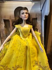 Disney Bella  Limited Edition Doll 1 of 6000 only at Disney store d'occasion  Expédié en France