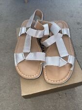 Clarks women sandals for sale  SELBY