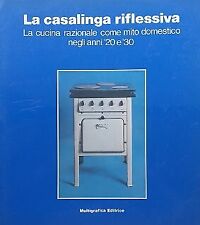 Casalinga riflessiva. cucina usato  Italia