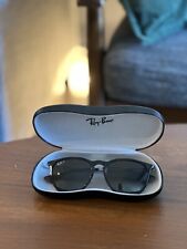 Gafas de sol Ray Ban Erika Classic RB4171 hechas en Italia con estuche polarizado marrón segunda mano  Embacar hacia Argentina