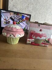 Large cupcake cookie for sale  SOUTHEND-ON-SEA