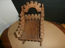 Antigua mecedora pequeña de madera arte vagabundo hecha de caja de municiones occidental segunda mano  Embacar hacia Argentina