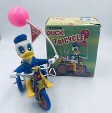 Brinquedo triciclo de corda TIN LITHO DONALD DUCK LINEMAR funciona com caixa produto Disney., usado comprar usado  Enviando para Brazil