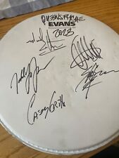 Queensryche signed drumhead d'occasion  Expédié en Belgium