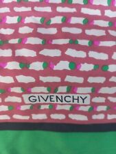 Foulard givenchy soie d'occasion  Le Val