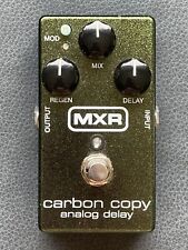 MXR - Pedal de efectos para guitarra con retardo analógico copia de carbono - verde/blanco segunda mano  Embacar hacia Argentina