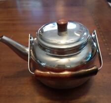 Chaleira pequena de aço inoxidável para chá Palestina Jerusalém H 4,75" -X-L 4,50" F comprar usado  Enviando para Brazil