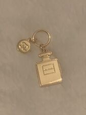Charm pendentif chanel d'occasion  France