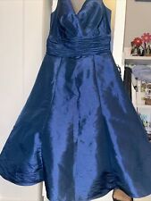 Stunning prom dress for sale  PONTYPRIDD