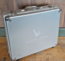 Aluminum case carry for sale  Chicago