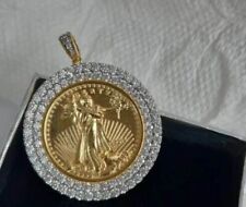 Colgante medallón de diamantes simulados de corte redondo de 2,50 quilates enchapado en oro amarillo 14 K segunda mano  Embacar hacia Argentina