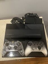 Black Microsoft Xbox One 1TB Console W/ Kinect Sensor & 2 Controllers for sale  Shipping to South Africa