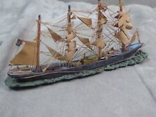 Petite maquette bateau d'occasion  Pézilla-la-Rivière